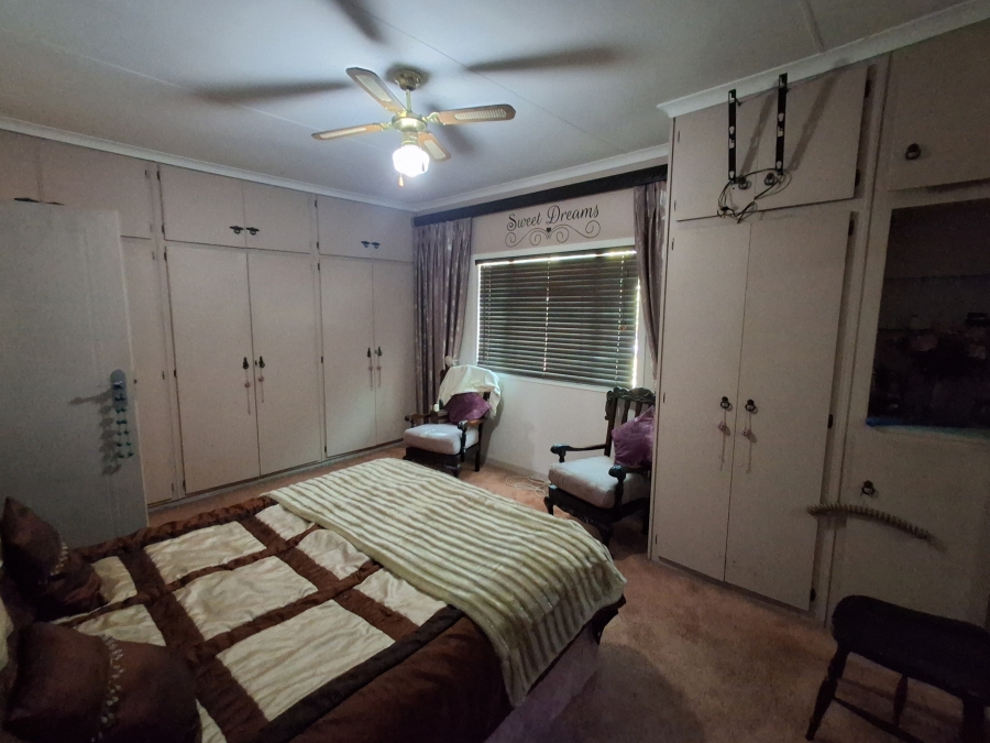 3 Bedroom Property for Sale in Jan Cillierspark Free State